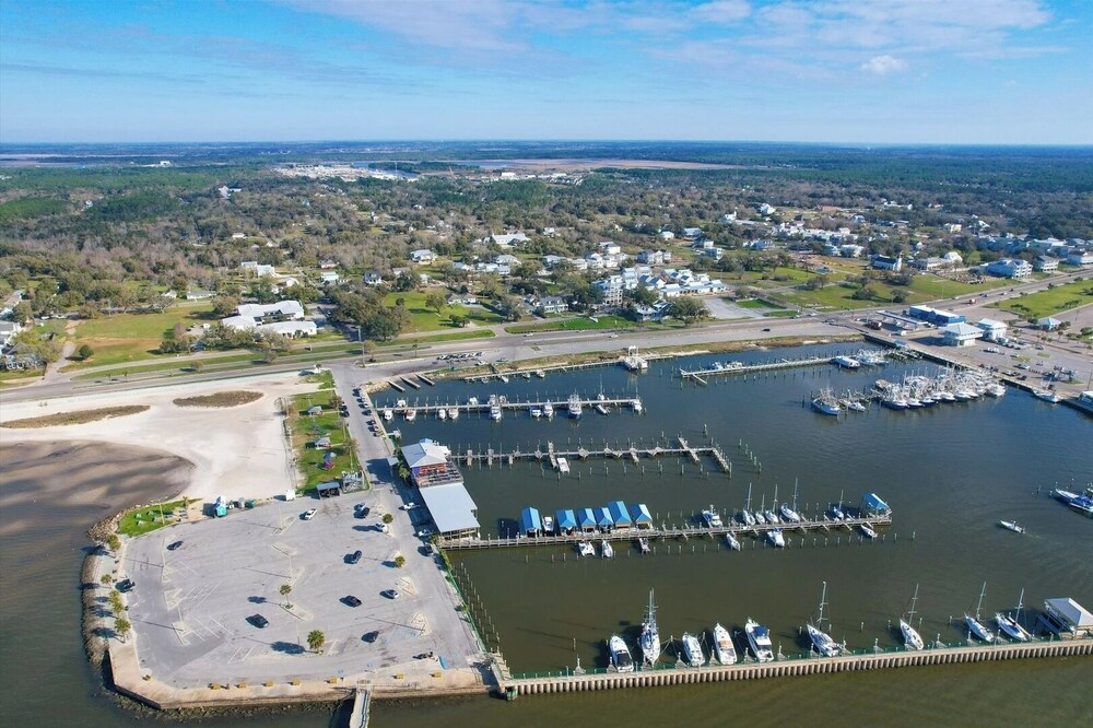 Family Retreat, 3br/3ba Bbq, Balcony