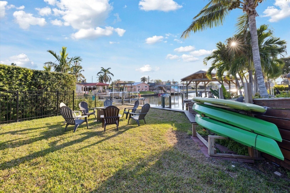 307 Brightwaters Dr