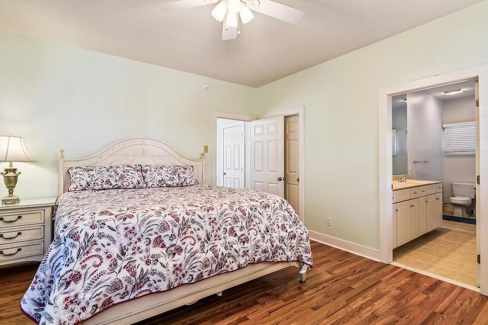 Tingle Avenue 624