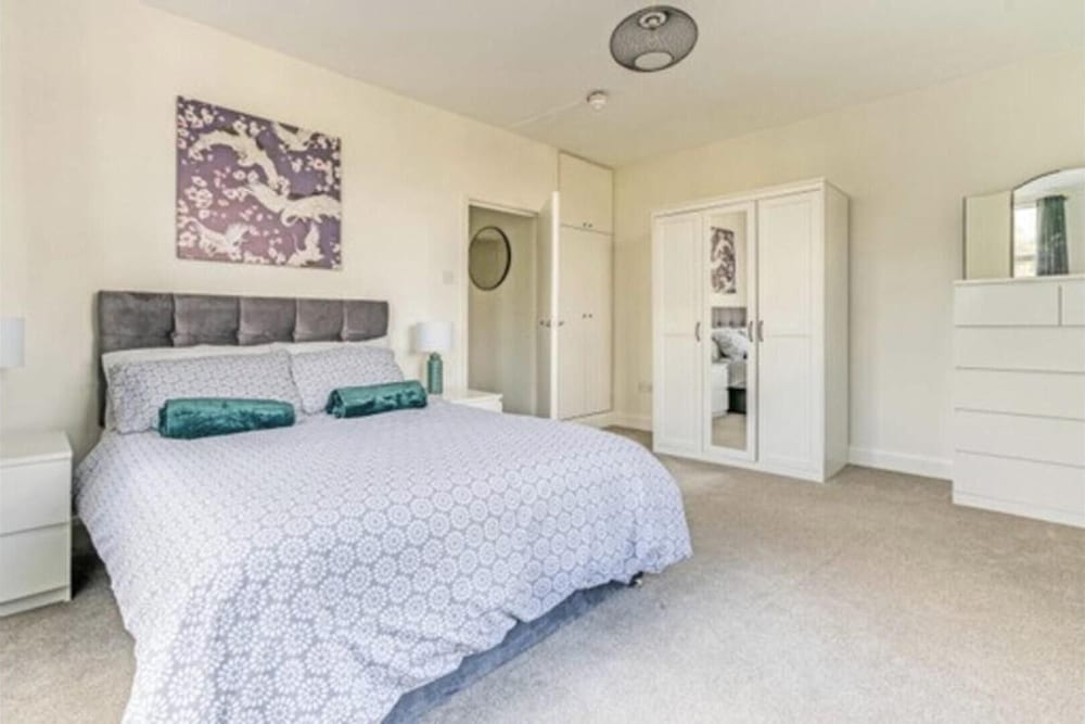 Royal Tunbridge Wells Vacations - Stunning Large 1-bed Apartment in Tunbridge Wells - Property Image 2
