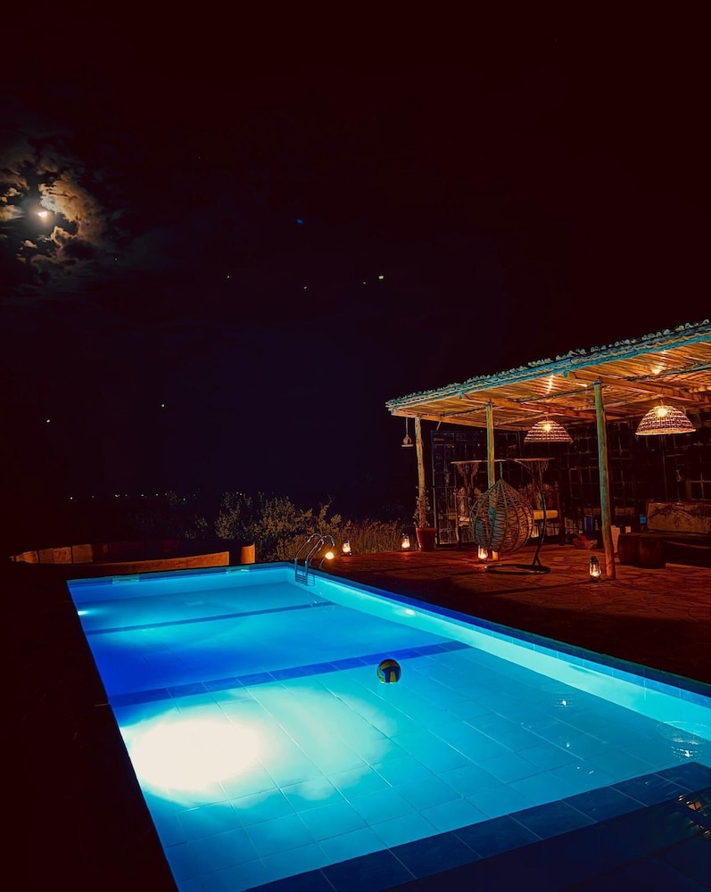 Eco 5 Bedroom 5 Bathroom Nanyuki Farm Villa - 2328