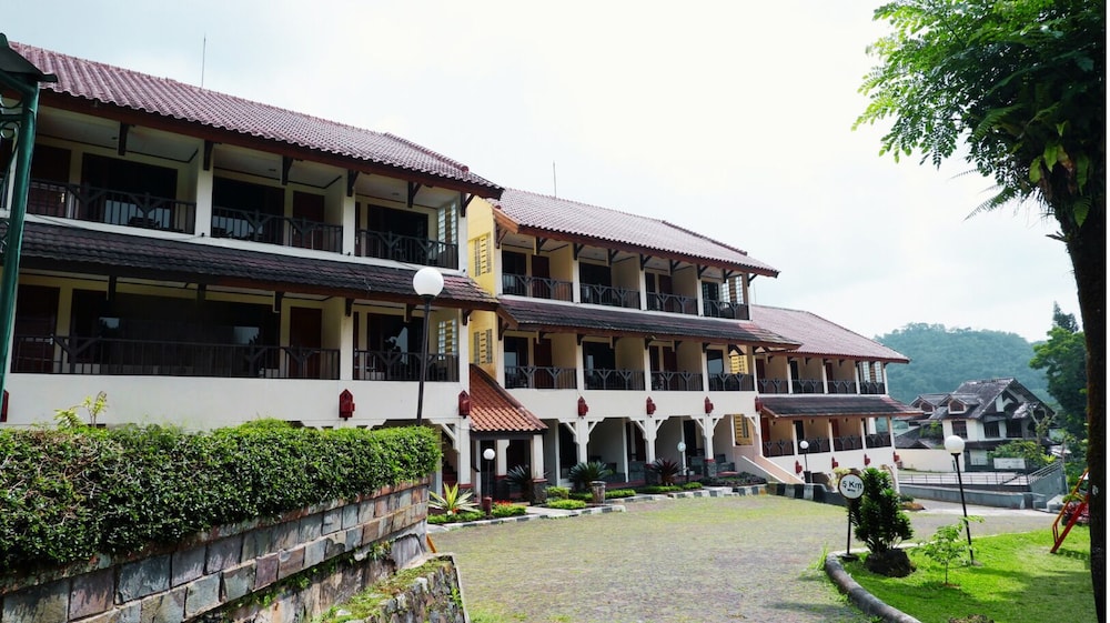 Sangga Buana Villa
