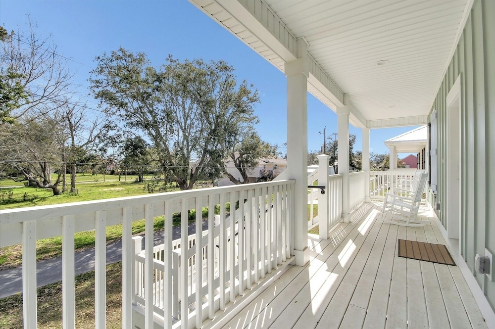 Family Retreat, 3br/3ba Bbq, Balcony