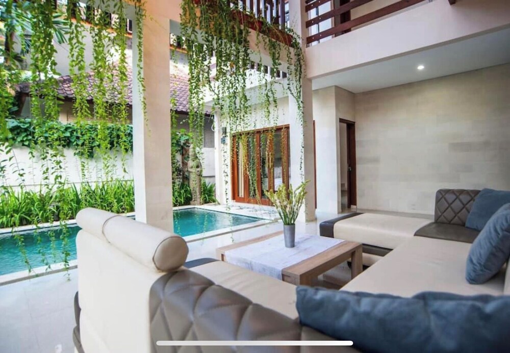Huge Two Storey 4 Bed 4 Bath Villa With Pool Right in the Heart of Seminyak