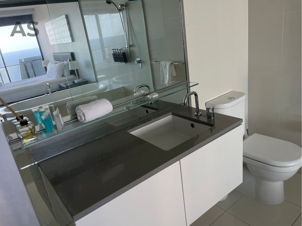 Surfers Paradise Vacations - Circle on Cavill - Apartment Stay Private - Property Image 14