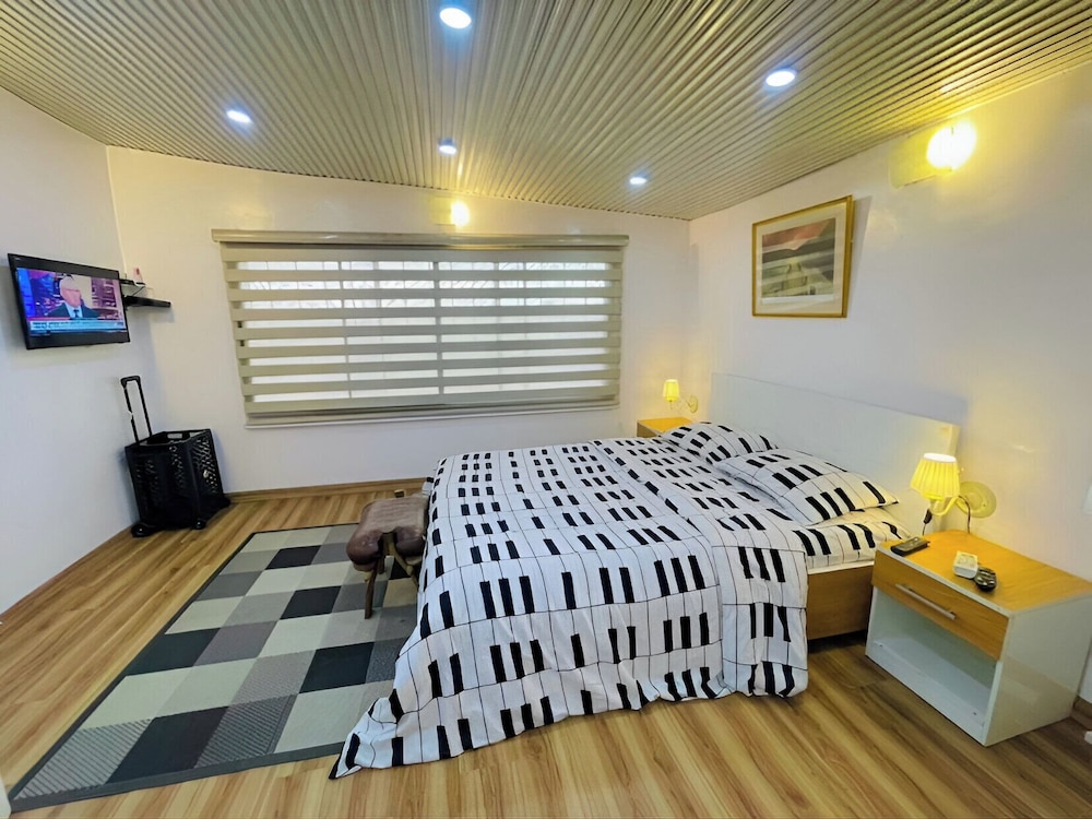 Divine Grace Apartment