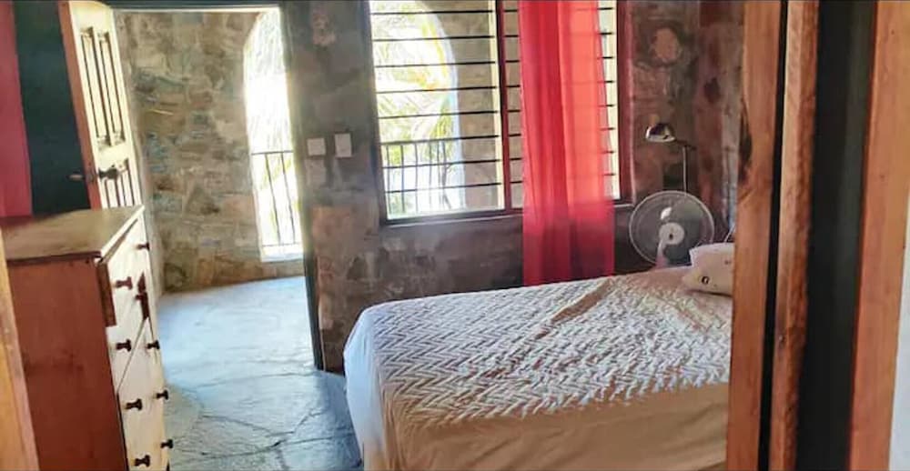 6 Bedroom Castle Siavonga min Four Guests view 2