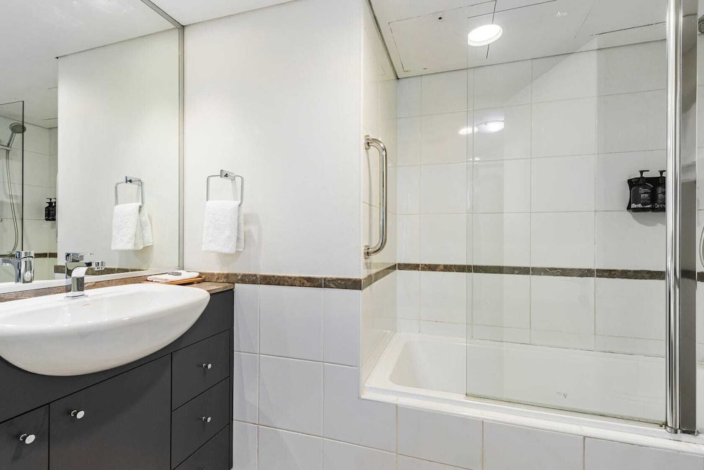 Kozyguru | Haymarket | 1 Bedroom Apartments On George St