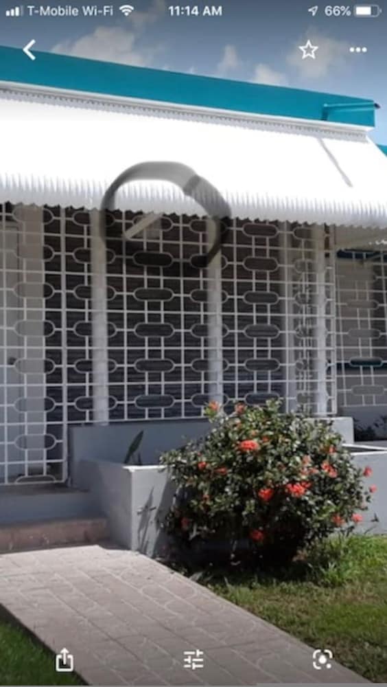 Casa del Sol-a Hospitals Malls Restaurants and Train Ride to Coliseo