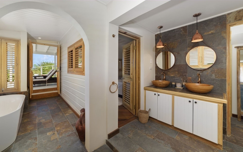 Northlight by BSL Rentals