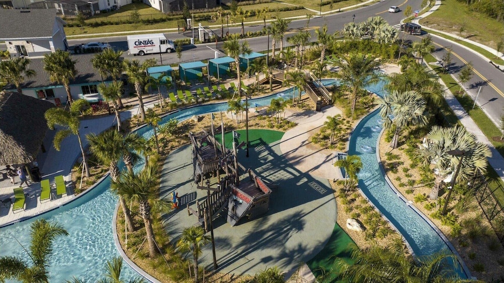 2541 RT Ultimate Family Adventure 4 Beds