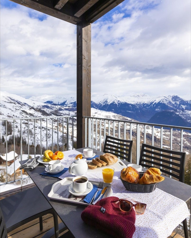 Apartment in Le Corbier With Heated Pool