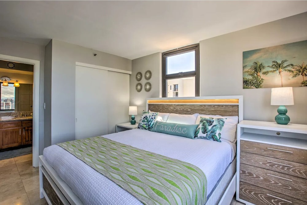 Tower 1 Suite 3514 - KP by Koko Resort Vacation Rentals view 3