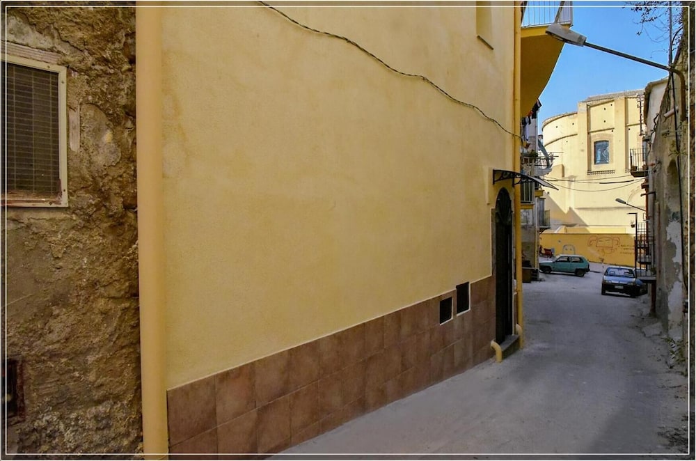 Photo 26