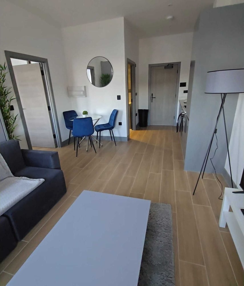 Finchley Perfect 1-Bed - Work & Leisure
