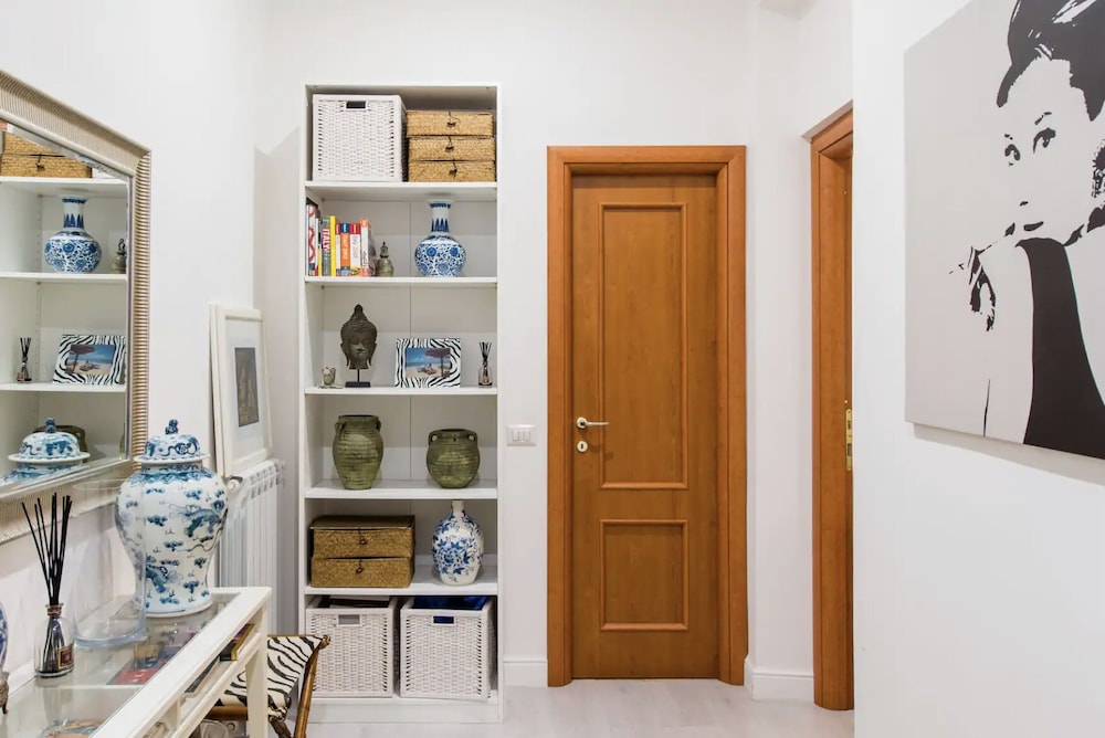 Esquiline Suites