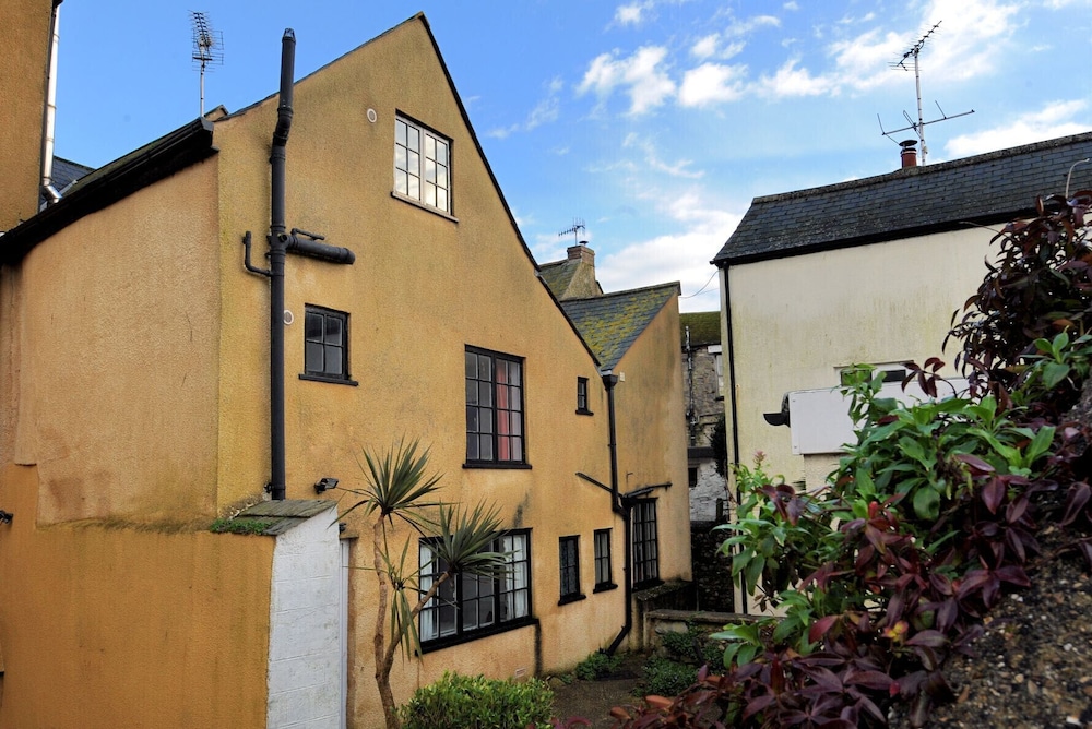 Tudor Cottage