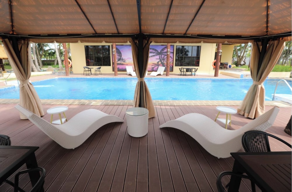 Rainbow Holiday Resort