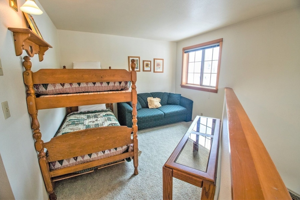 Mt Adams 6 2 Bedroom Home