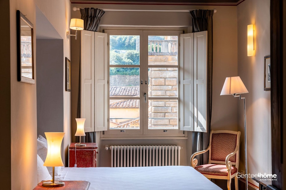 Genteel Home Piazza Pitti