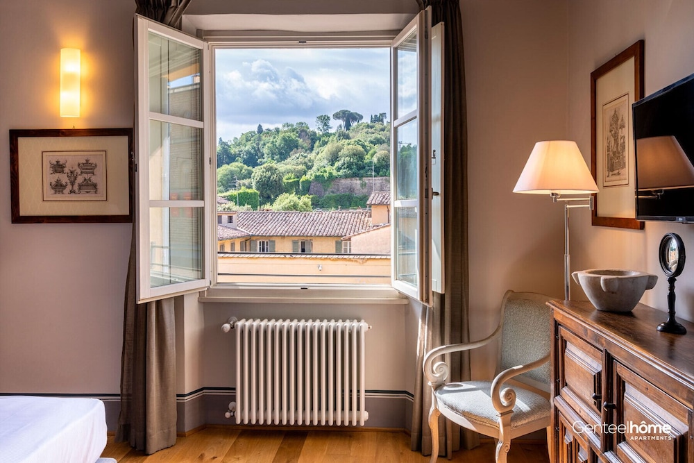 Genteel Home Piazza Pitti