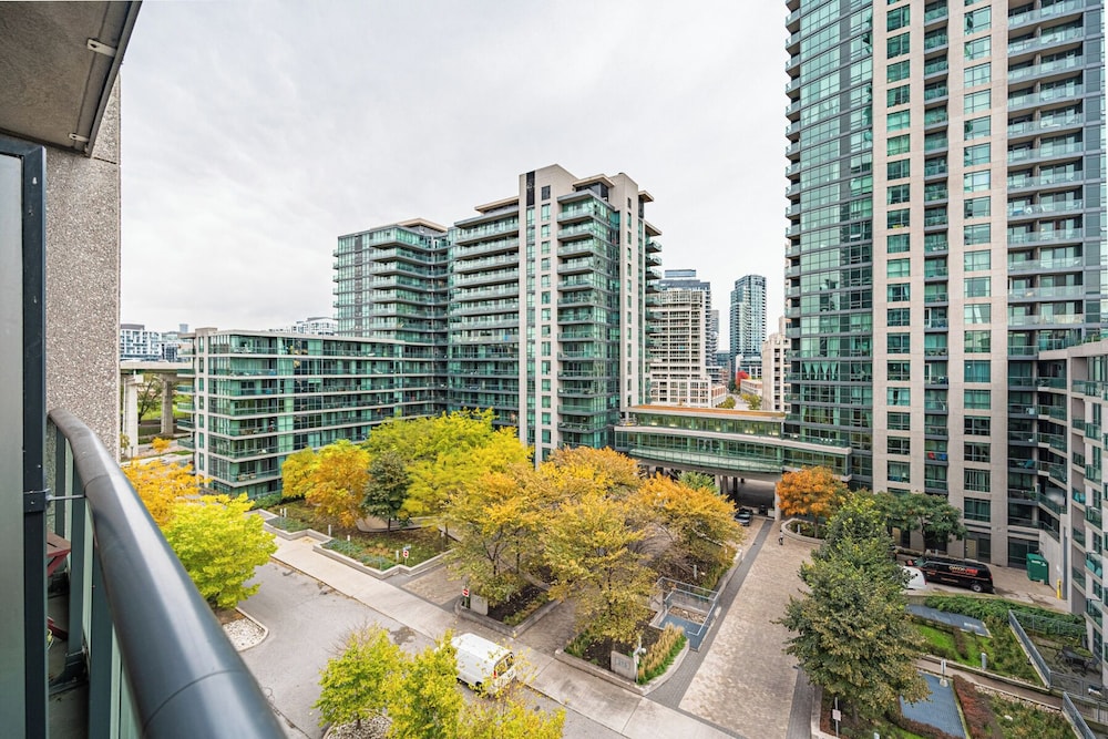 Fort York Suite
