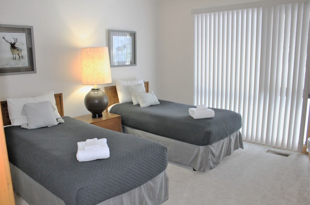 Meadow House 58 2 Bedroom Home