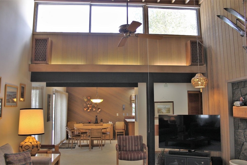 Meadow House 58 2 Bedroom Home