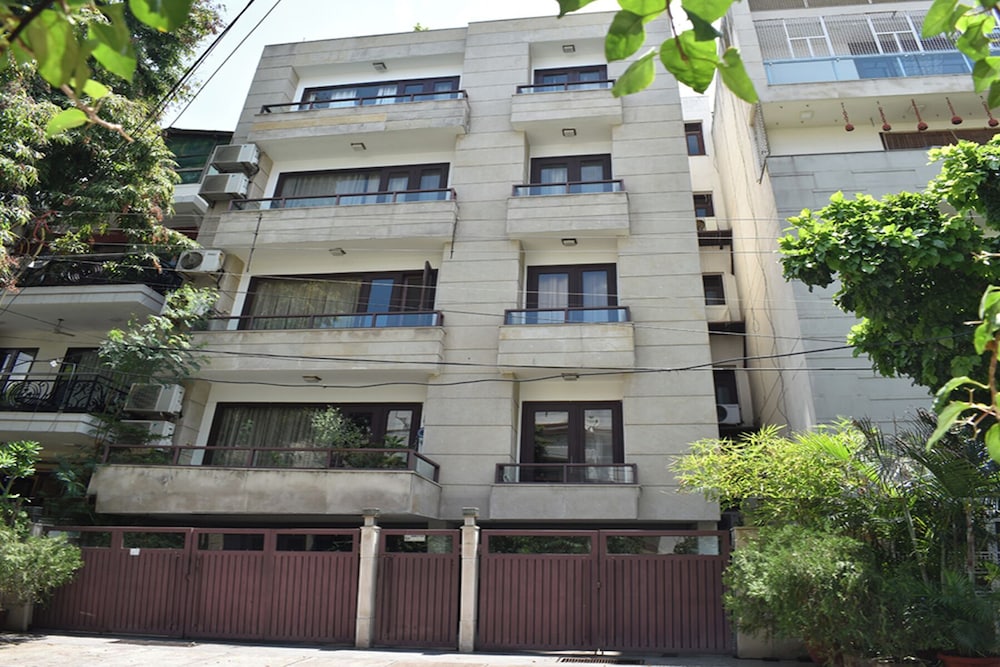 Two Green Park Bed & Breakfast