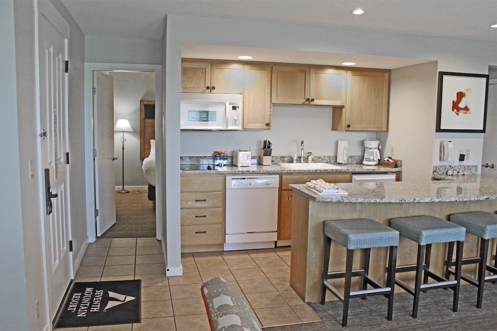 7th Mtn 1235a 1 Bedroom Condo