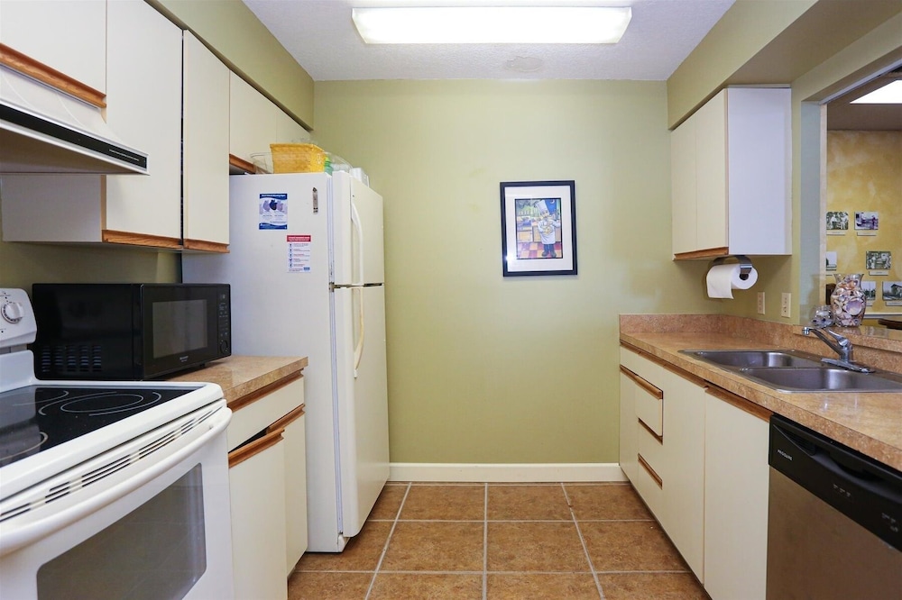 Myakka River 2/2 Private Waterfront Condo With Loft 2 Bedroom Condo