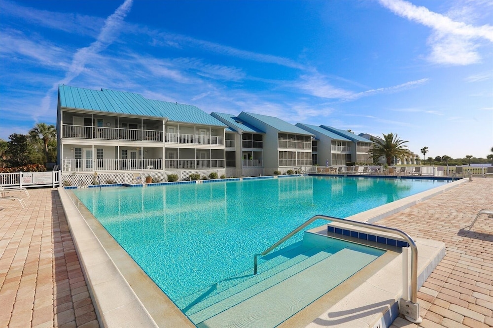 Myakka River 2/2 Private Waterfront Condo With Loft 2 Bedroom Condo