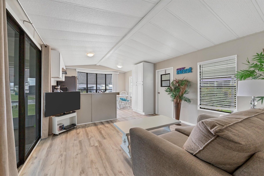 7324 Candace Lane