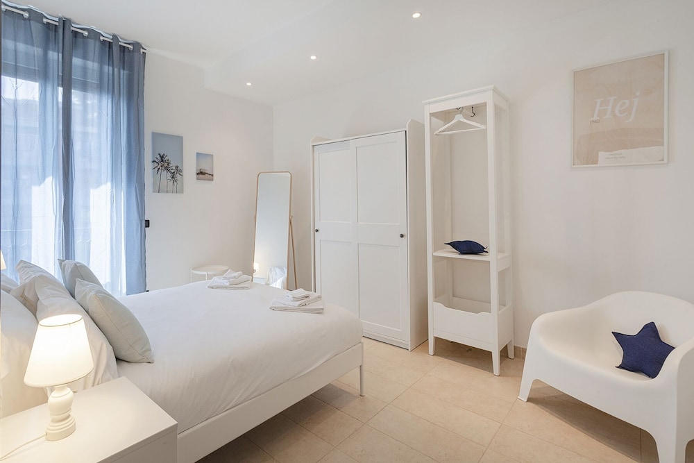 Genoa Vacations - Shelley Apartments By Wonderful Italy - Property Image 91
