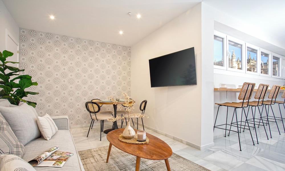 Beautiful 2 bd Apartment With Views to the Cathedral Constituci n IV