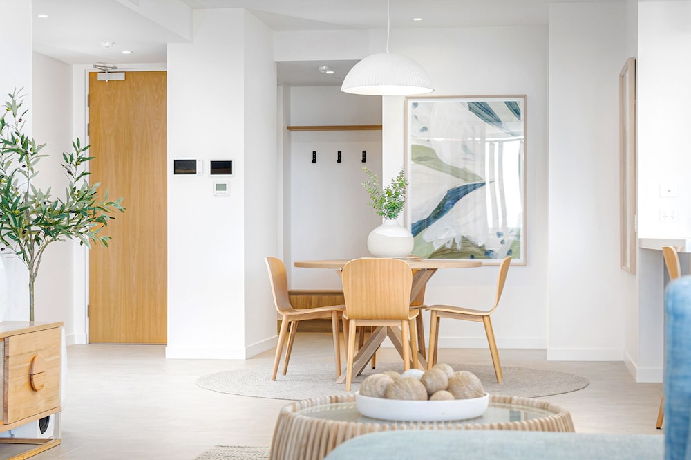 Seanna Residences