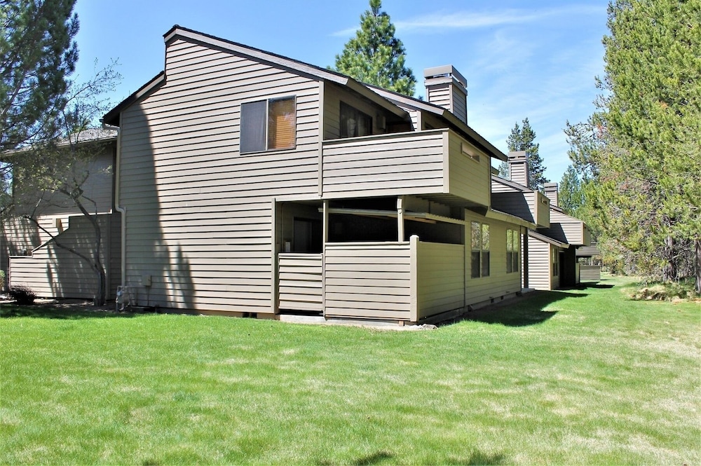 Fairway Village 25 3 Bedroom Home