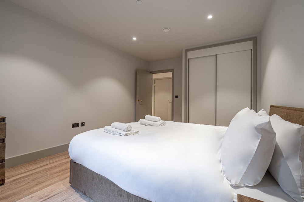 Smart North London Apartment