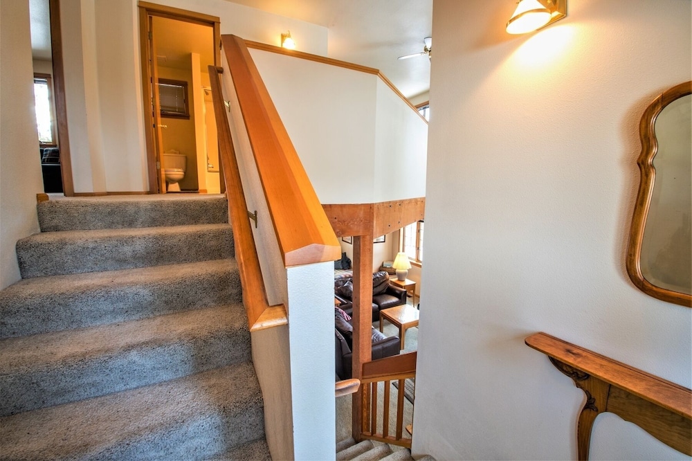 Mt Adams 6 2 Bedroom Home