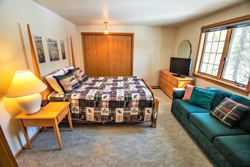 Mt Adams 6 2 Bedroom Home