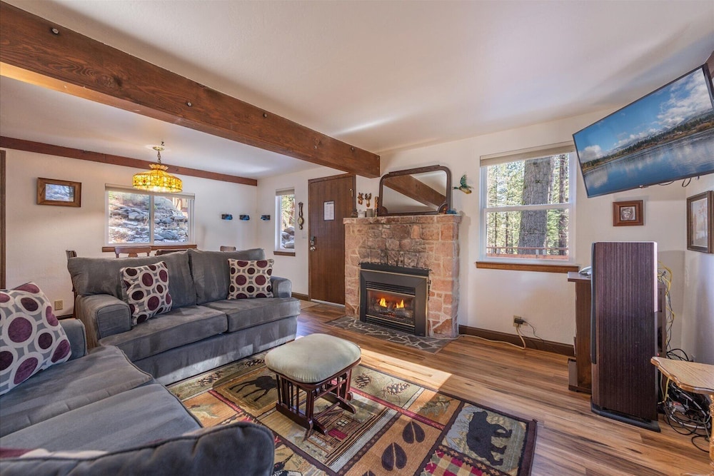 Fred's Retreat 3 Bedroom Cabin