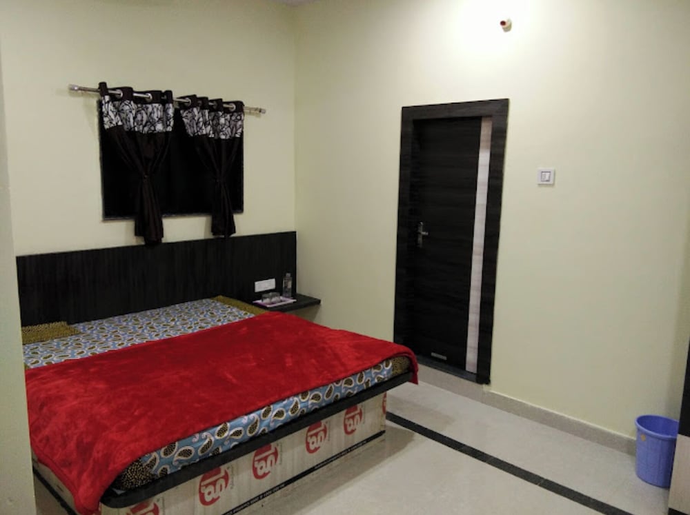 Hotel Mayur Guest House
