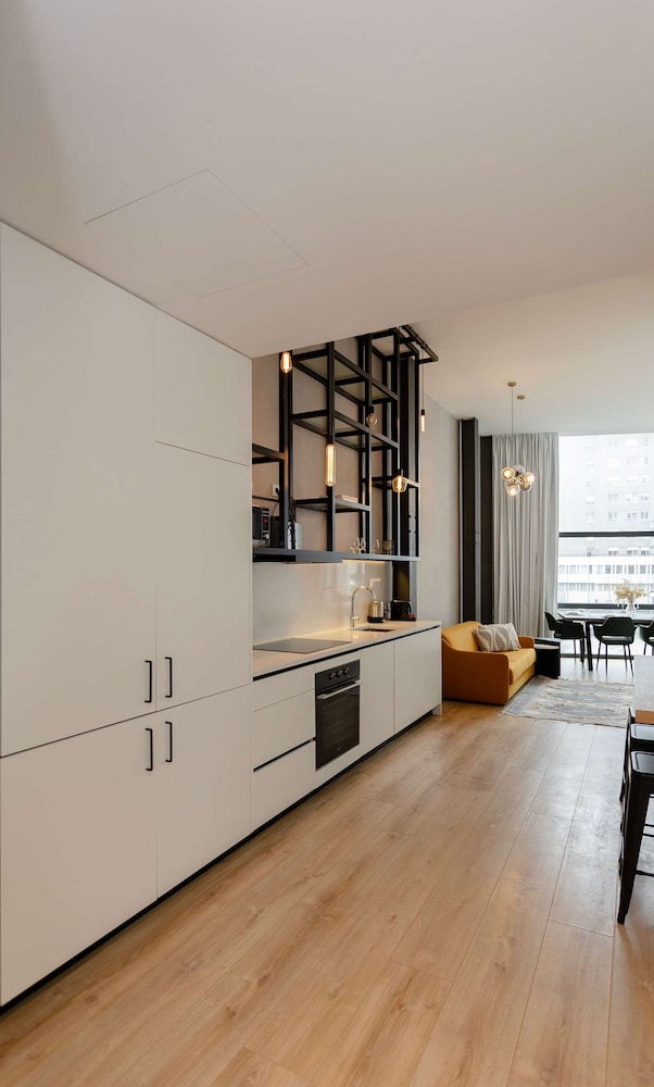 Liiiving in Porto - Crystal Luxury Apartment