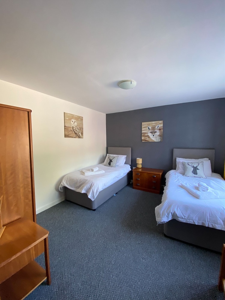 Burlton Inn