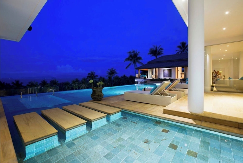 7 Bedroom Luxury Villa Moon by Samui Dream Villas
