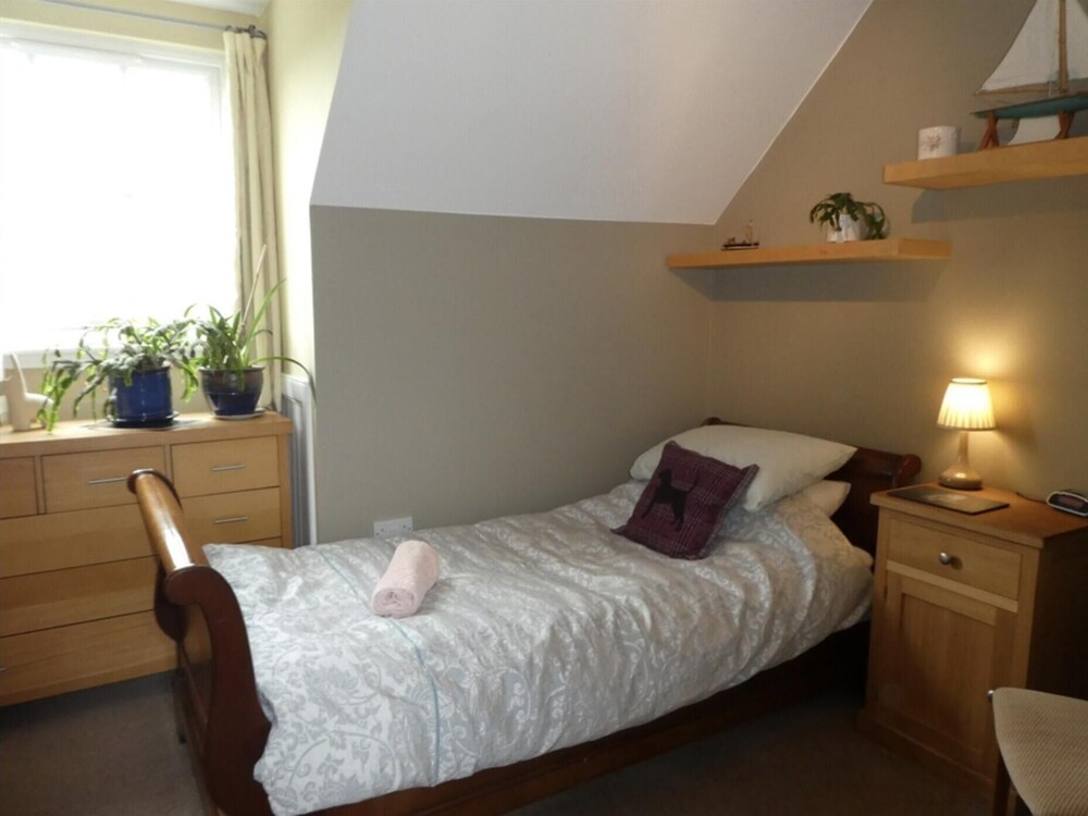 Sanda View Cottage Dog Friendly, Arran Scotland view 3