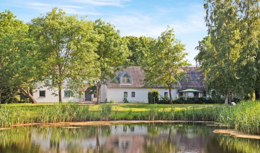 Østergård Kulter Bed & Breakfast view 2