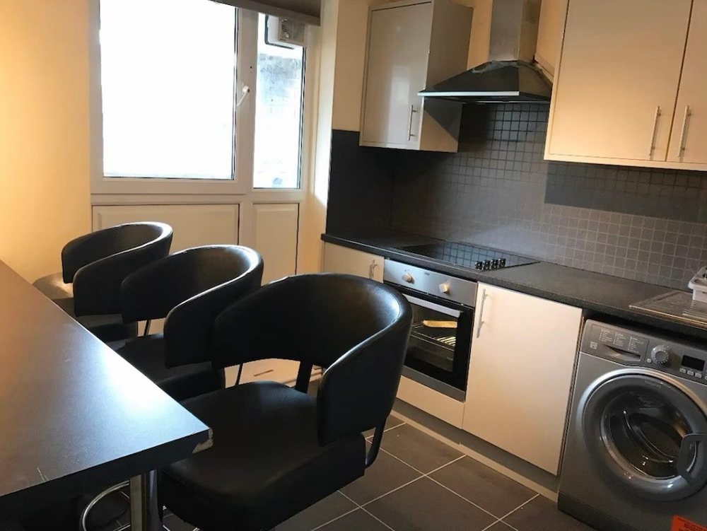 3br-sleeps5-balcony-centrallondon-ws95