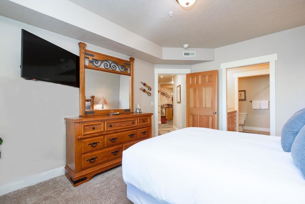 Park City Ski Resort - Town Pointe Condos