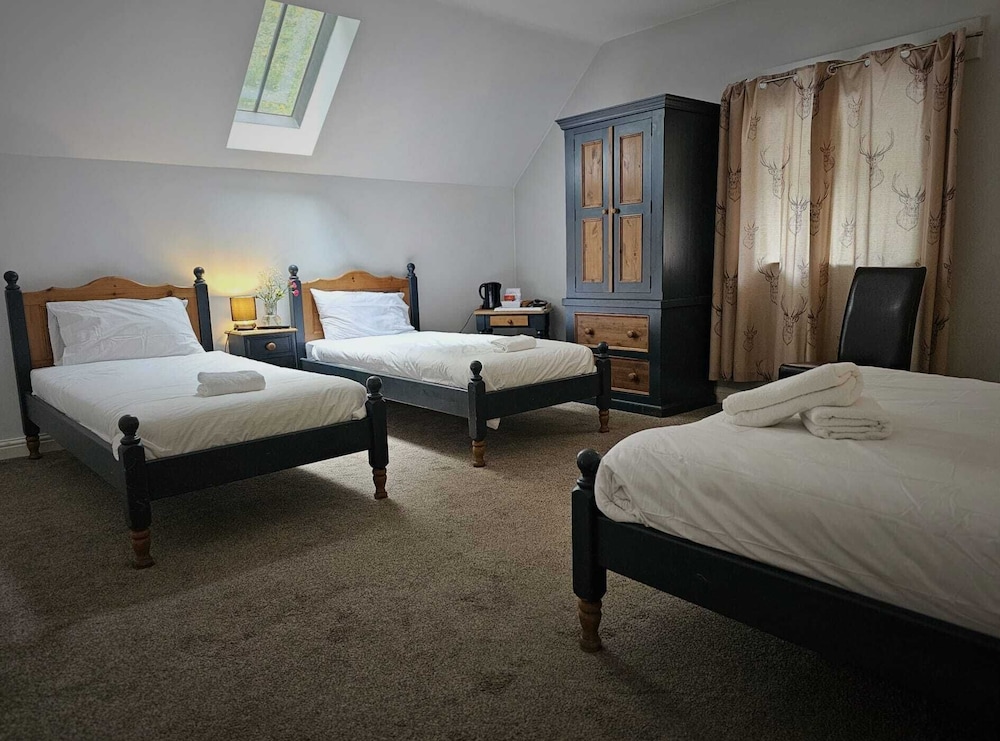Ladybower Inn